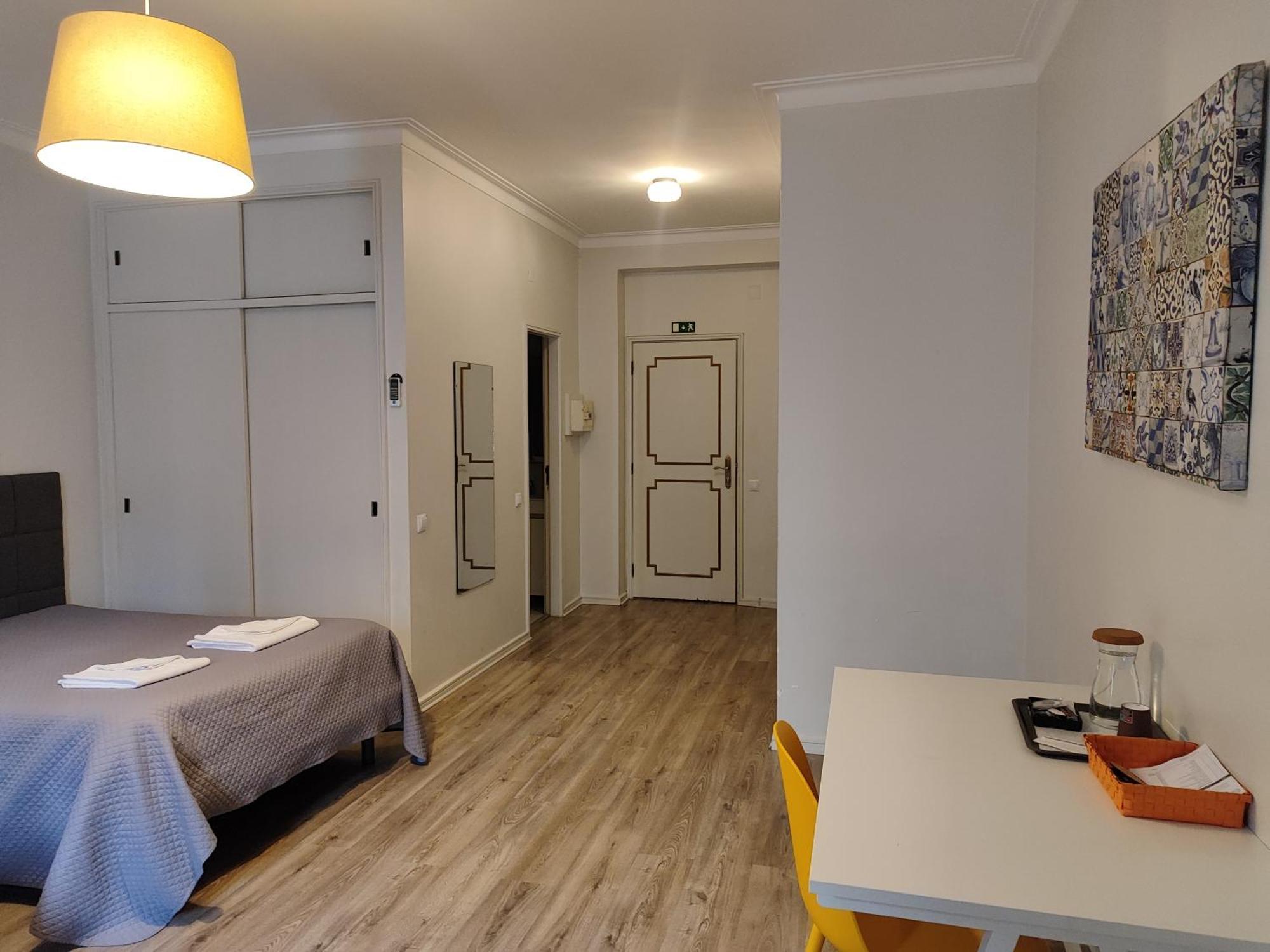 Residencial Centro Comercial Avenida Bragashopping Guest house Braga