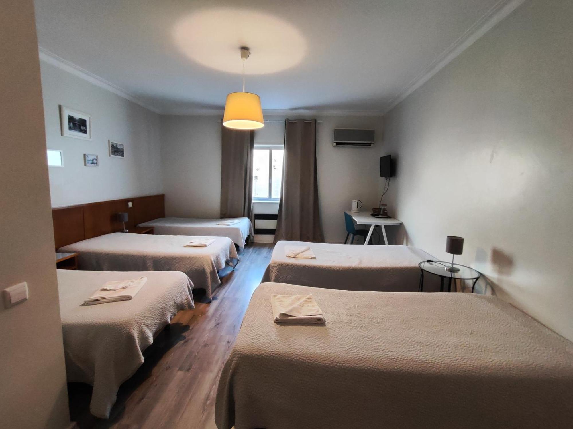 Guest house Residencial Centro Comercial Avenida Bragashopping