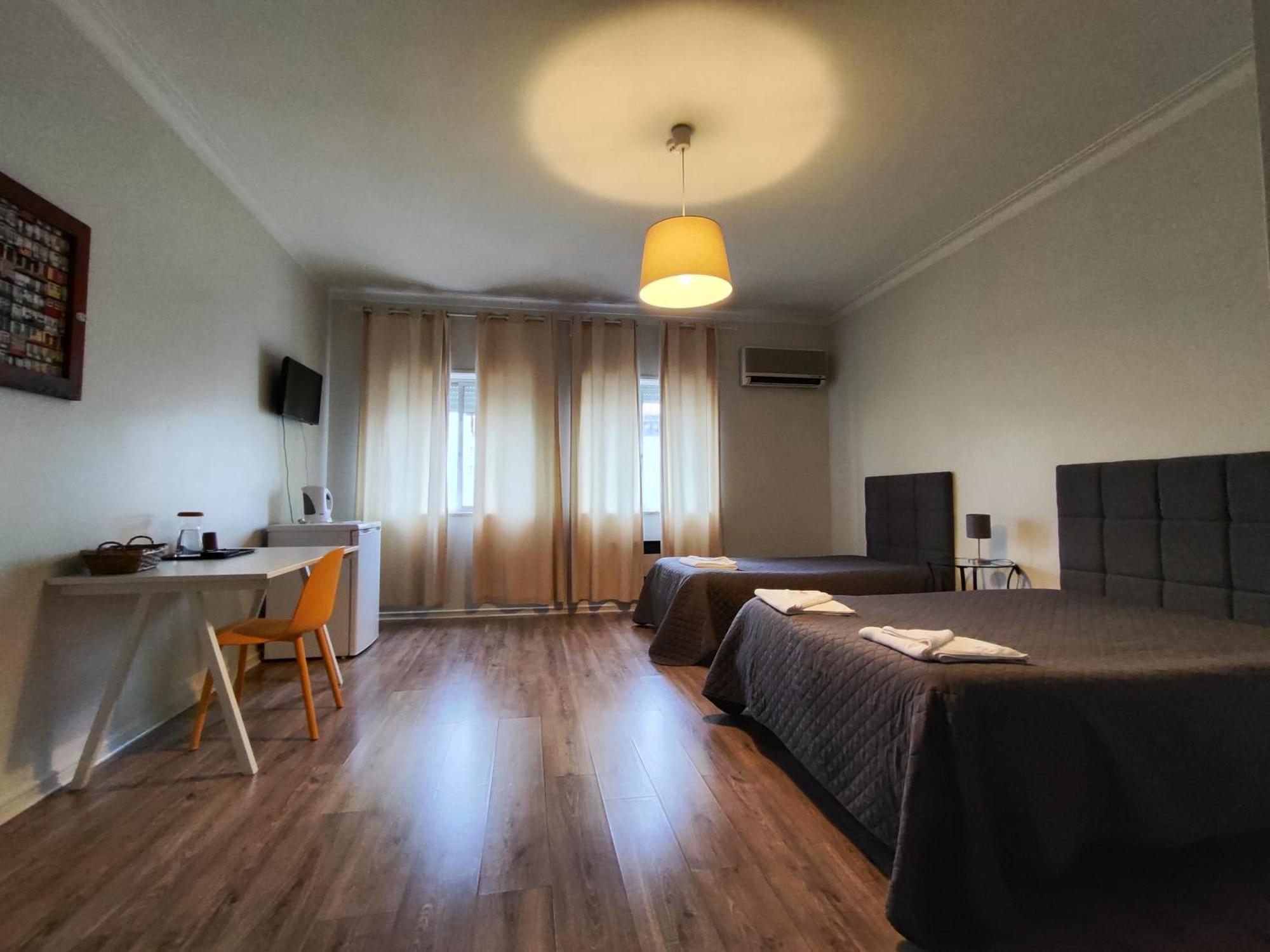Guest house Residencial Centro Comercial Avenida Bragashopping