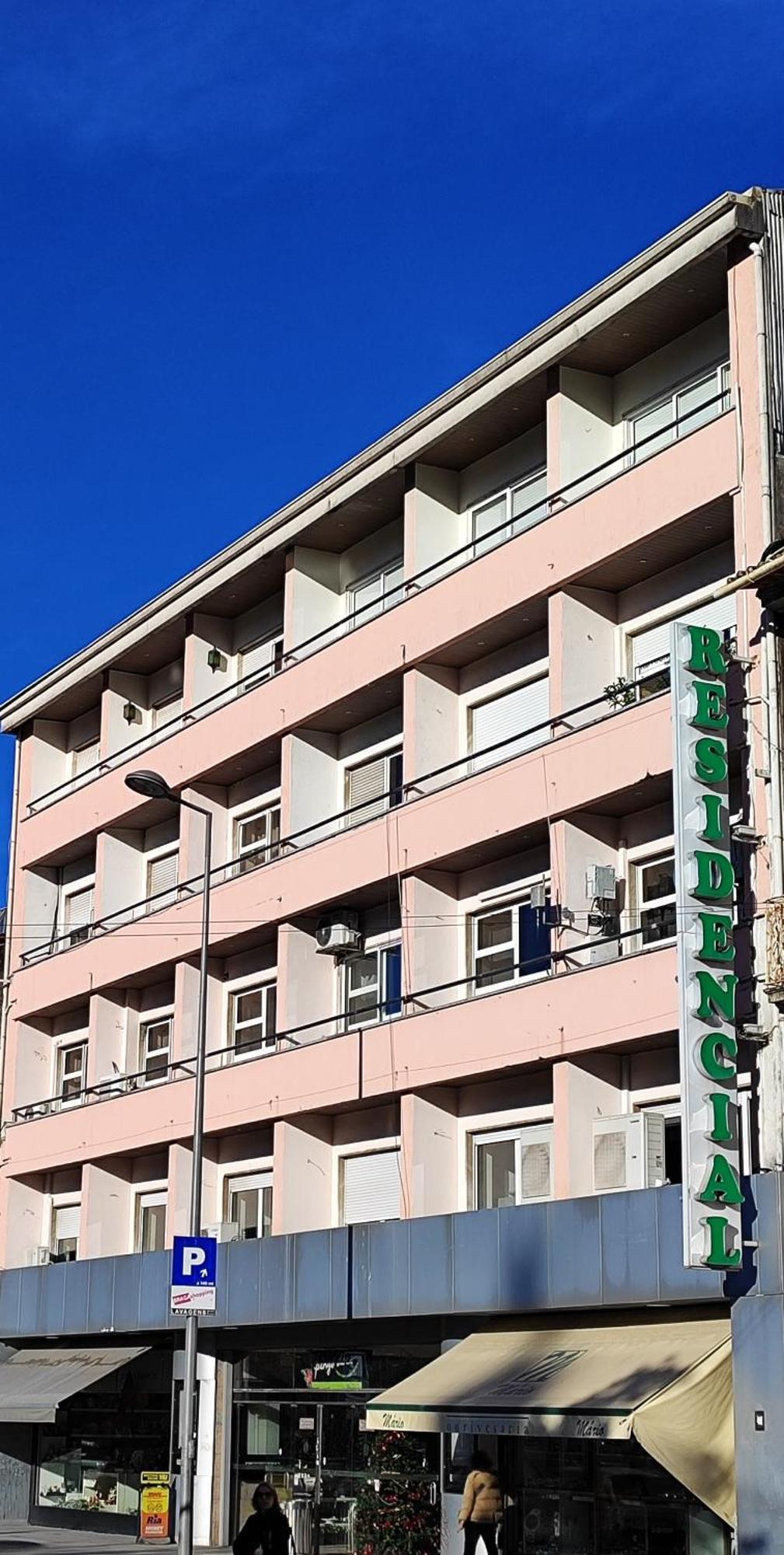 Residencial Centro Comercial Avenida Bragashopping 2* Braga