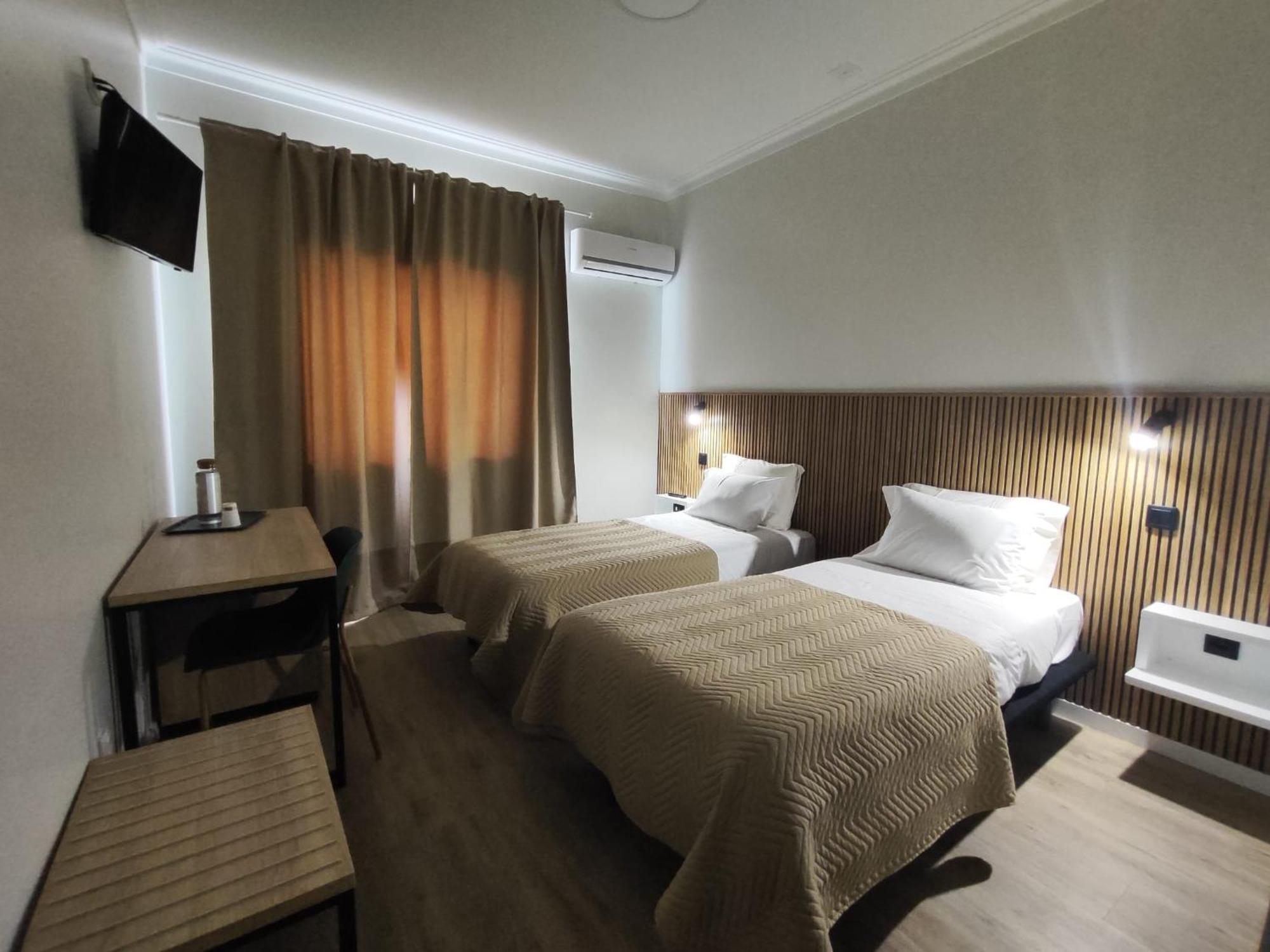 Residencial Centro Comercial Avenida Bragashopping Guest house