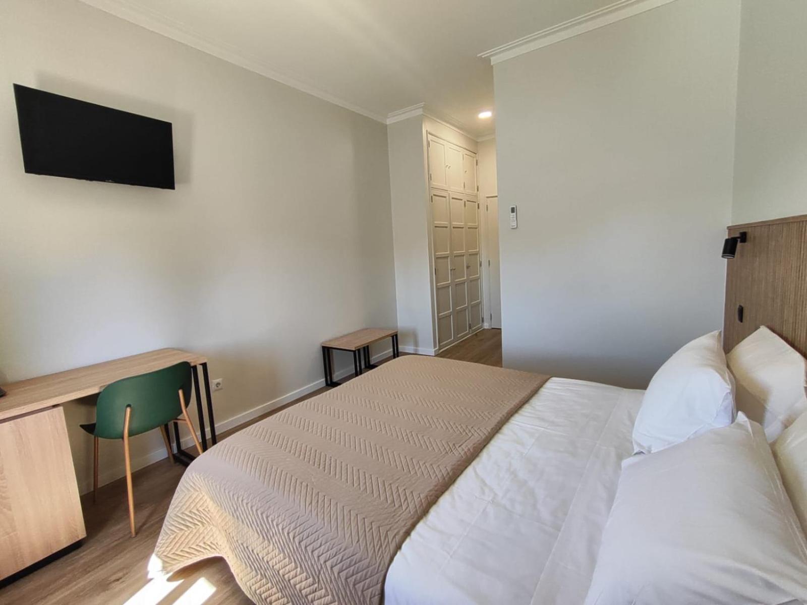 Residencial Centro Comercial Avenida Bragashopping Guest house Braga