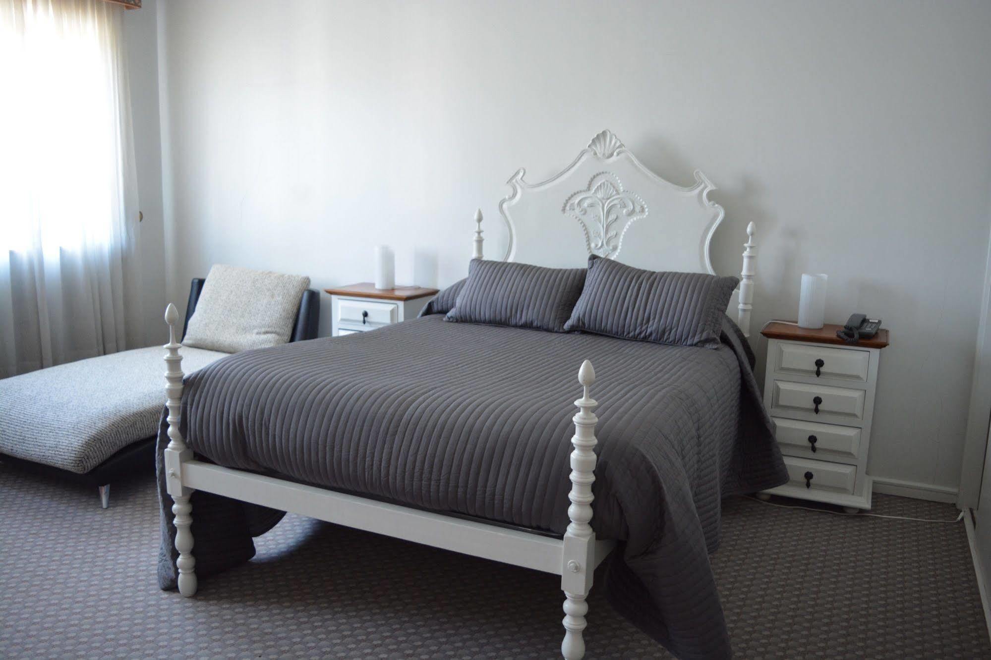 Guest house Residencial Centro Comercial Avenida Bragashopping